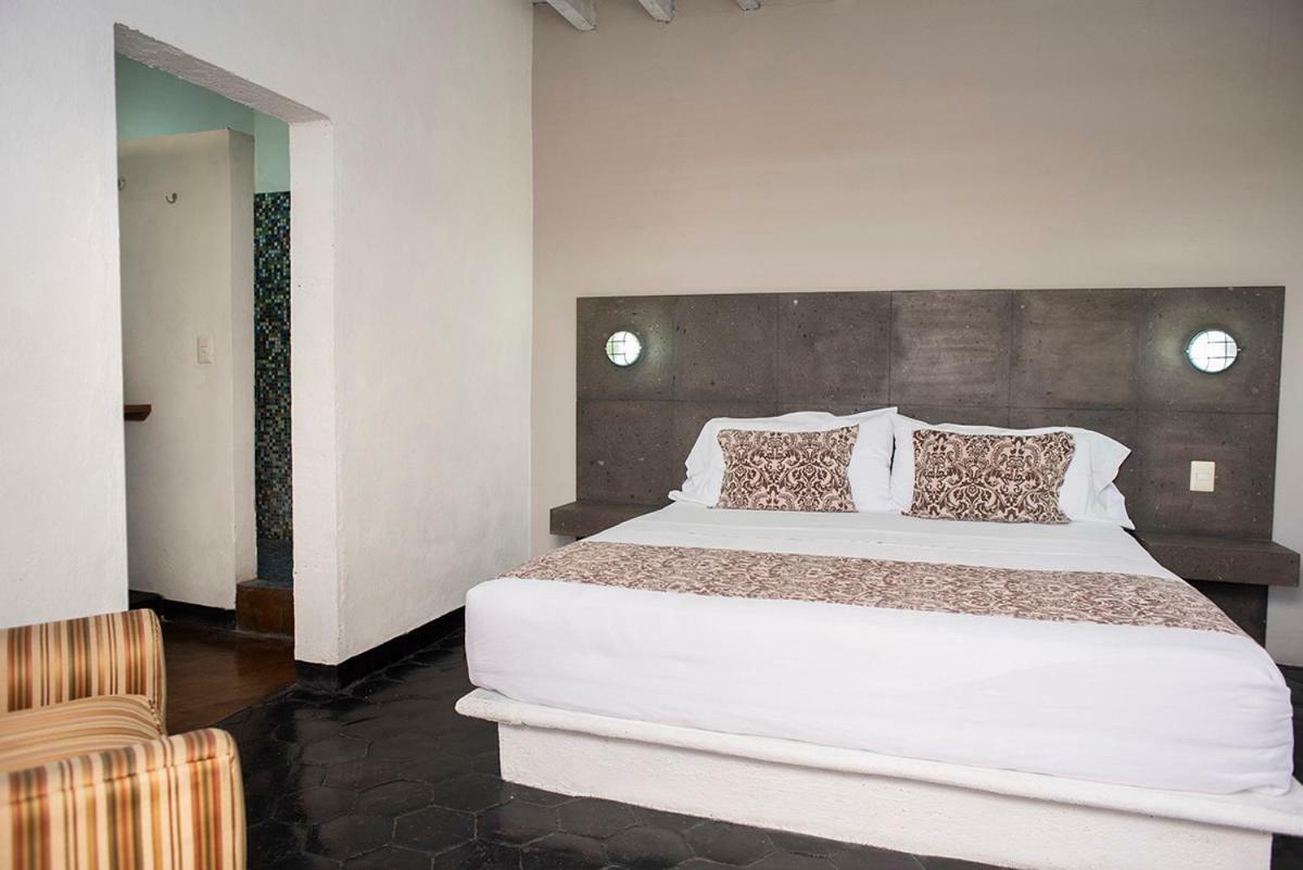 Hotel Suites Dali Σαν Μιγκέλ ντε Αγιέντε Εξωτερικό φωτογραφία
